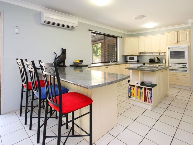 3 Peachface Court, Thornlands QLD 4164