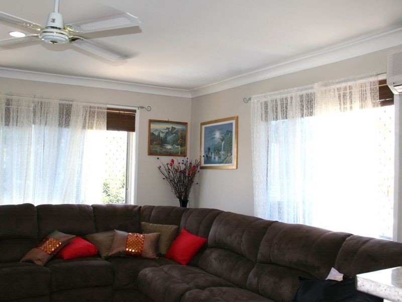 49 Prince of Wales Parade, Alexandra Hills QLD 4161