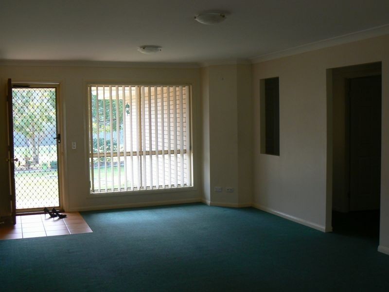 2/2 Walnut Court, Birkdale QLD 4159