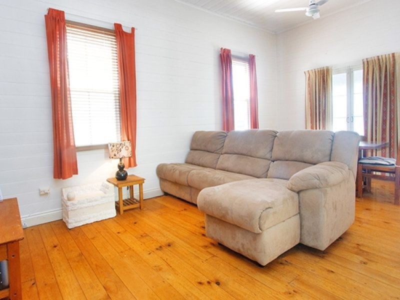 205 Cornwall Street, Greenslopes QLD 4120