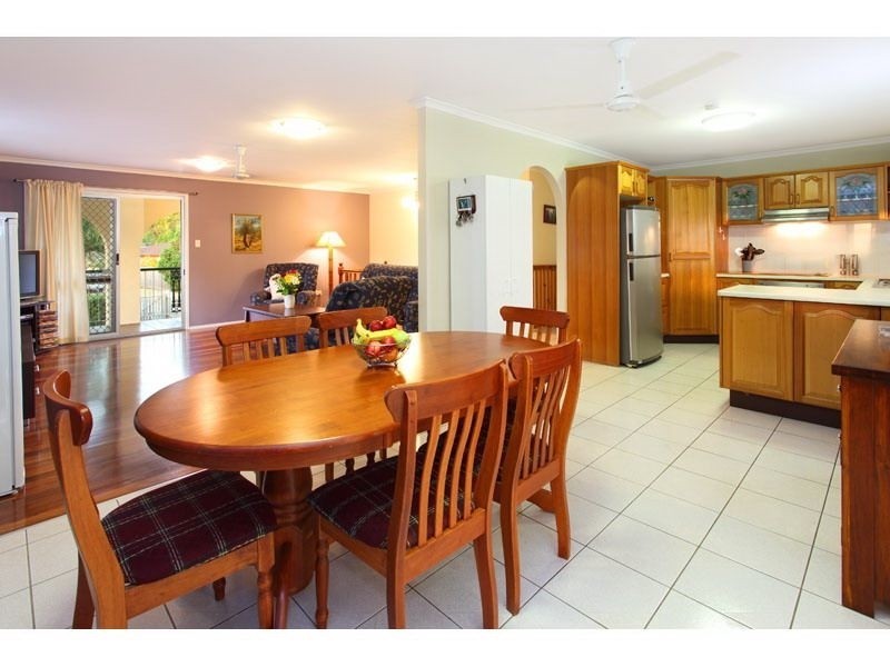 25 Joanne Crescent, Thornlands QLD 4164