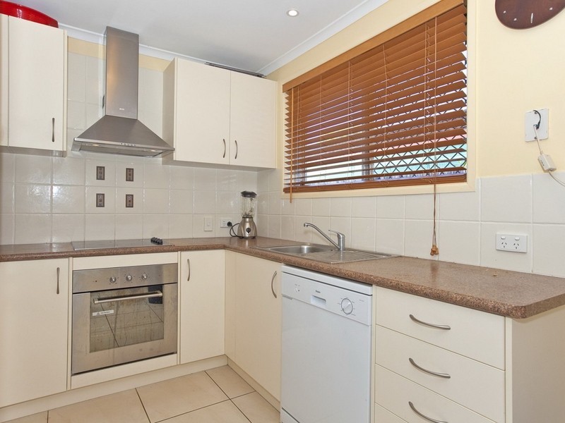 10 Langdon Street, Cleveland QLD 4163