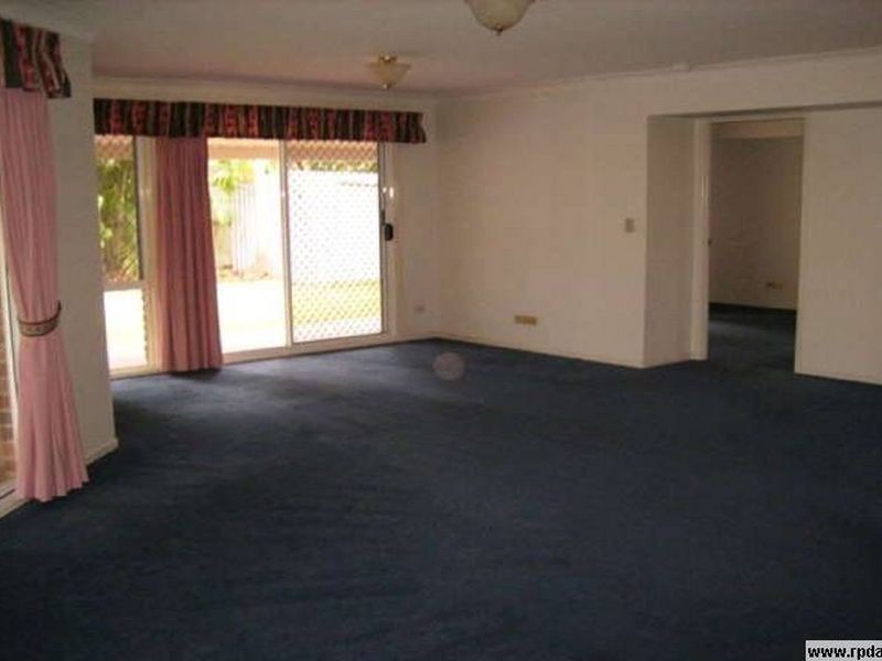 73 Link Road, Victoria Point QLD 4165