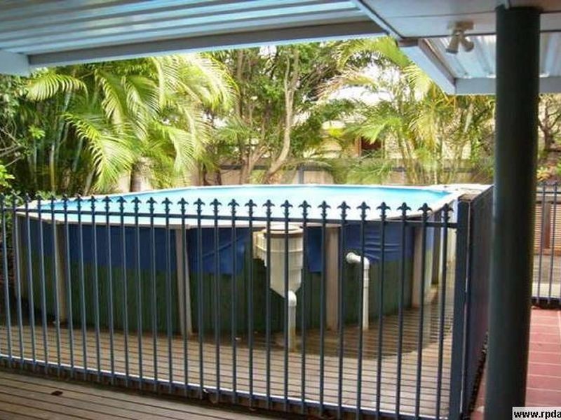 73 Link Road, Victoria Point QLD 4165