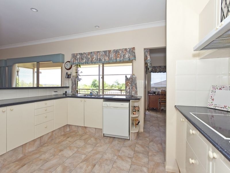 12 Maritime Court, Victoria Point QLD 4165