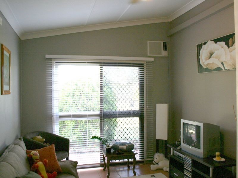 108 Passage Street, Cleveland QLD 4163