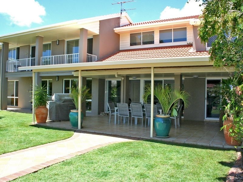 22 Compass Court, Raby Bay QLD 4163