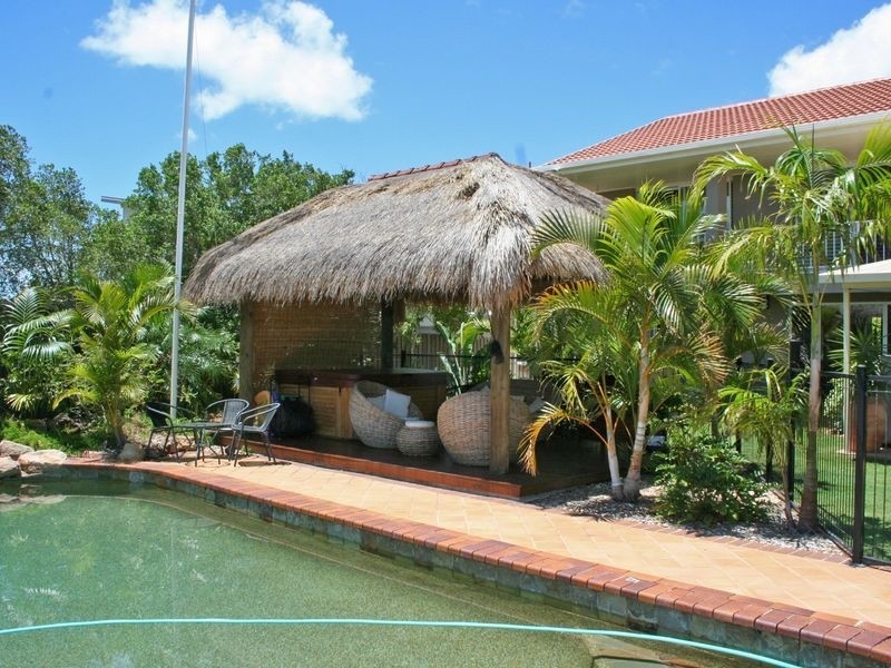 22 Compass Court, Raby Bay QLD 4163