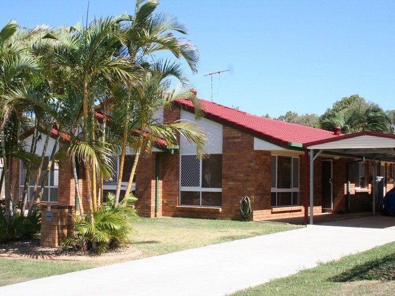 52 Beach Street, Cleveland QLD 4163