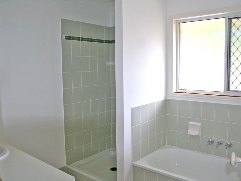 52 Beach Street, Cleveland QLD 4163