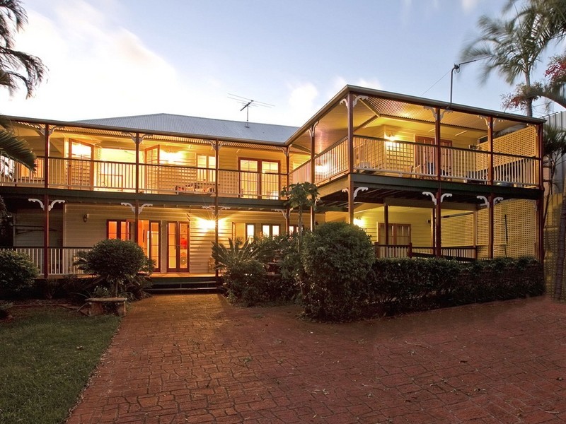 89 Main Road, Wellington Point QLD 4160