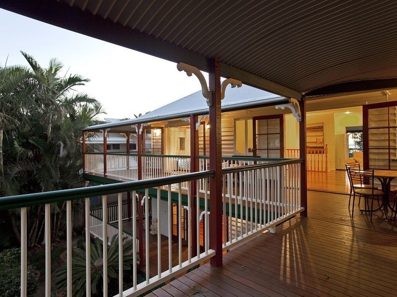 89 Main Road, Wellington Point QLD 4160