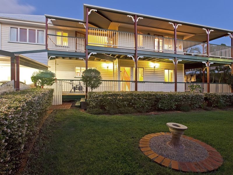 89 Main Road, Wellington Point QLD 4160