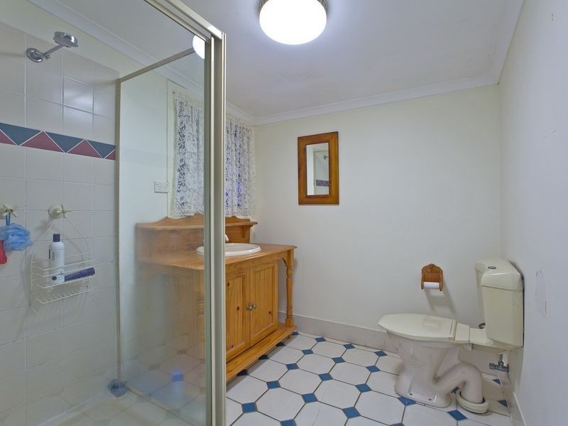 89 Main Road, Wellington Point QLD 4160