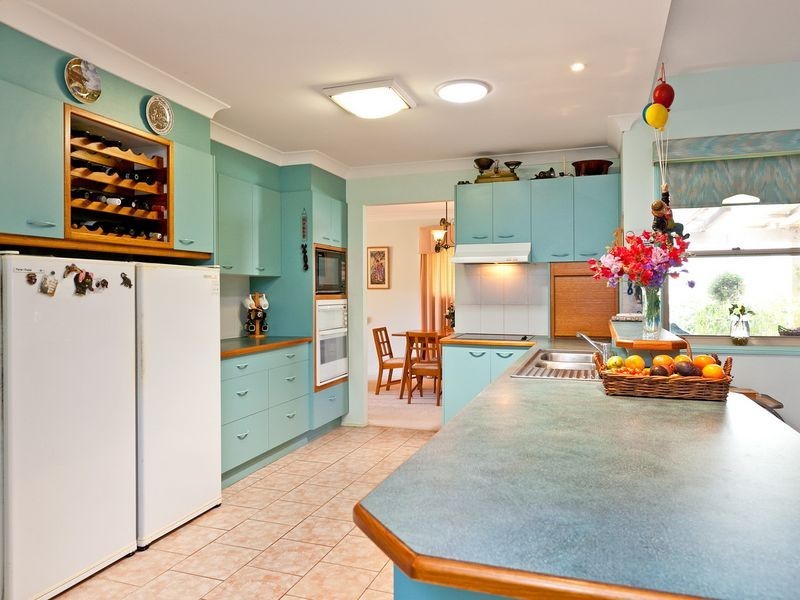 10 Cazna Court, Redland Bay QLD 4165