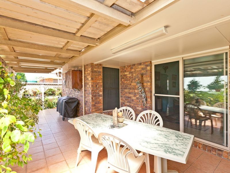 10 Cazna Court, Redland Bay QLD 4165