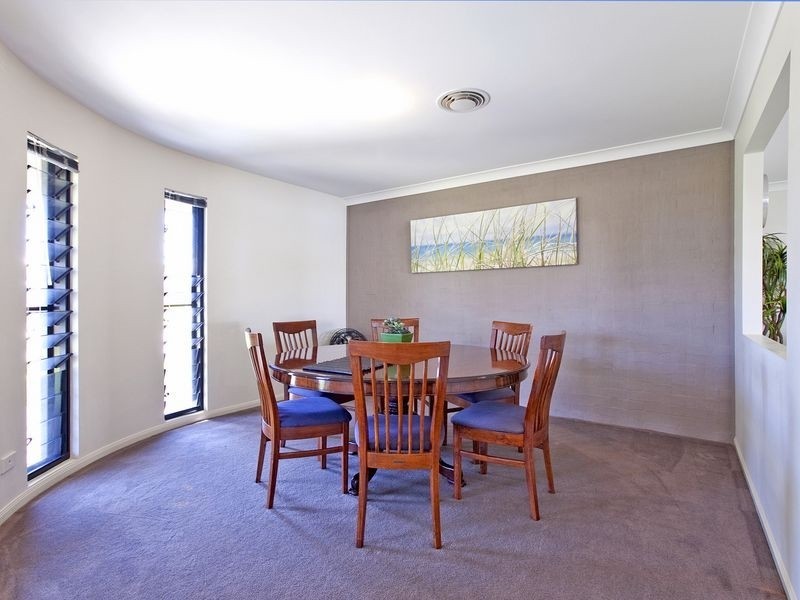 15 Waterville Drive, Thornlands QLD 4164