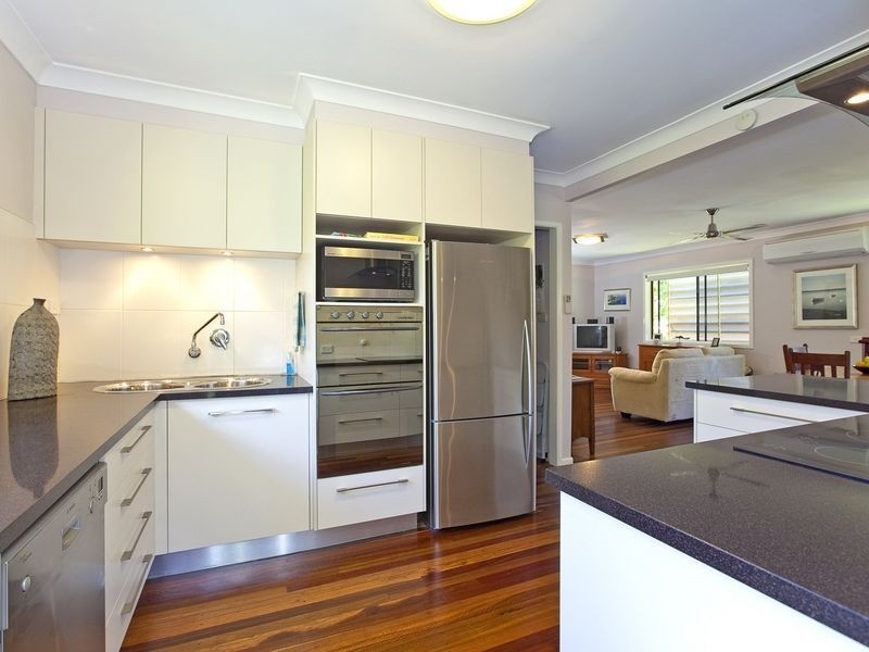 24 Thistle Street, Ormiston QLD 4160