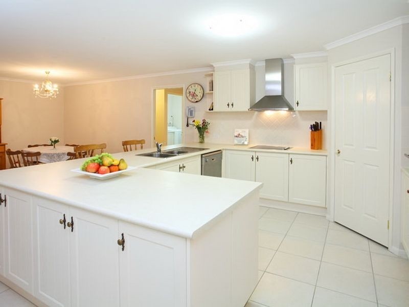 4A Bass Place, Cleveland QLD 4163