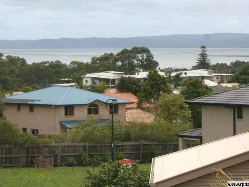 7 Creedin Court, Redland Bay QLD 4165
