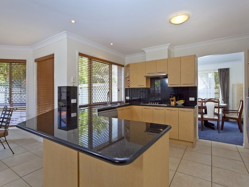 2 Foreshore Terrace, Cleveland QLD 4163