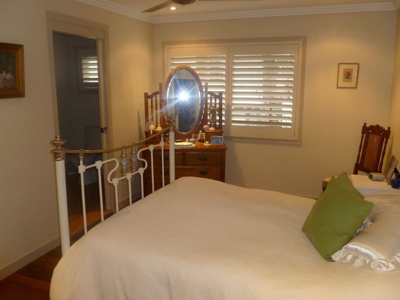 23 Vera Street, Redland Bay QLD 4165