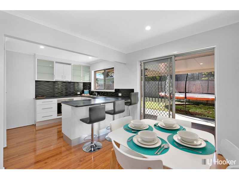 31 Pitt Street, Redland Bay QLD 4165