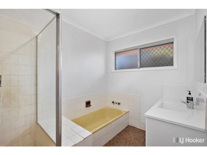 31 Pitt Street, Redland Bay QLD 4165