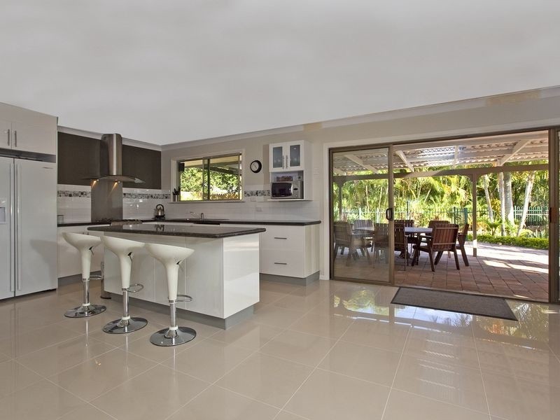 14 Laurette Ave, Thornlands QLD 4164