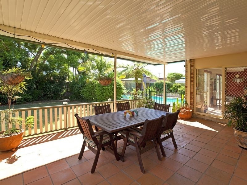 21 Daysland Street, Victoria Point QLD 4165