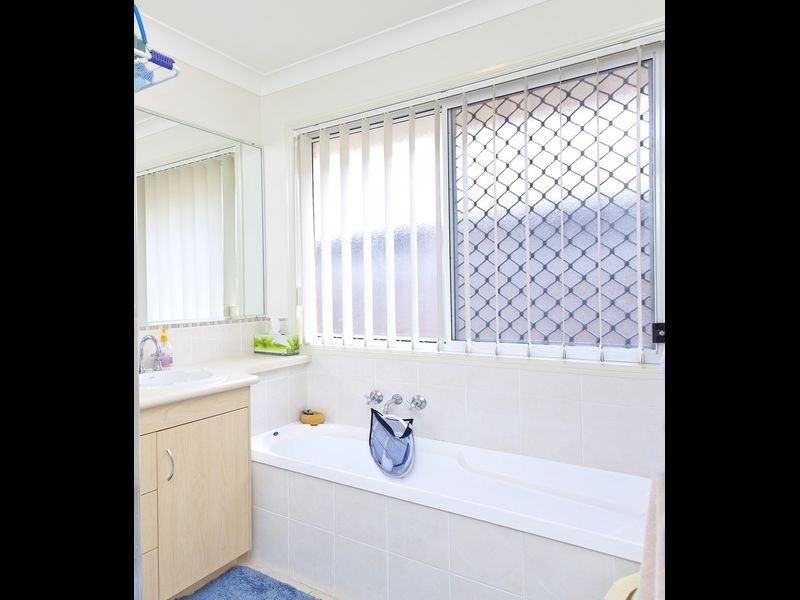 24 Bryce Place, Birkdale QLD 4159