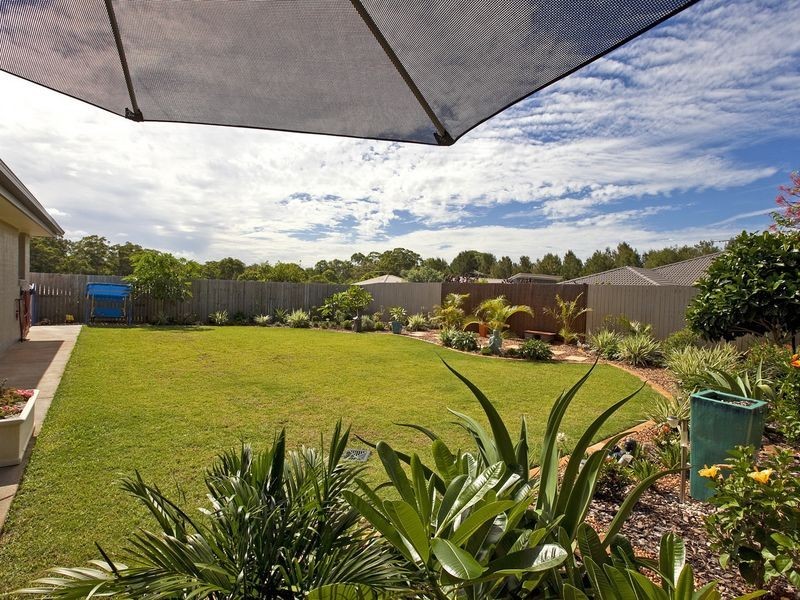 10 Whitsunday Place, Redland Bay QLD 4165