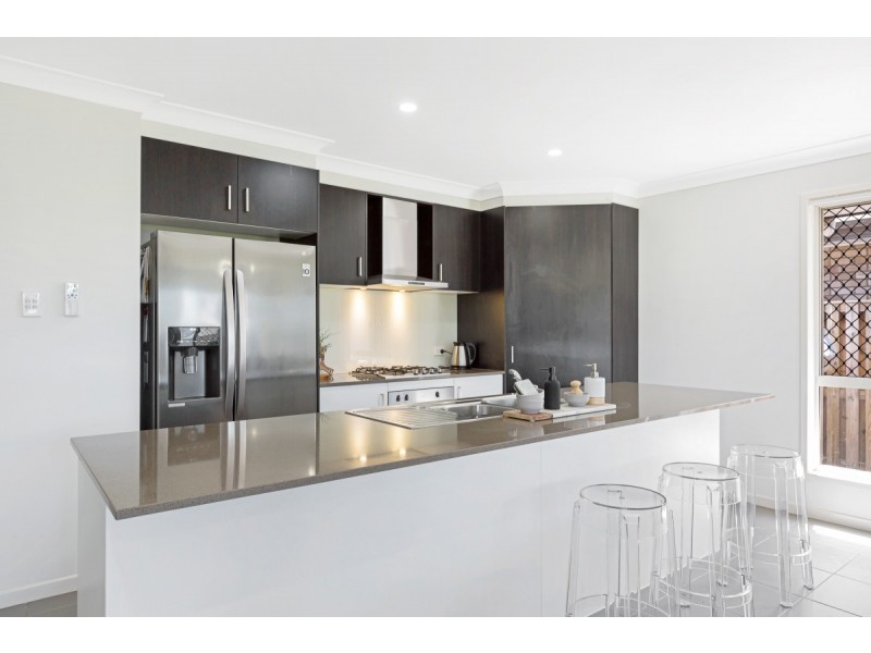 18 Seawater Street, Thornlands QLD 4164