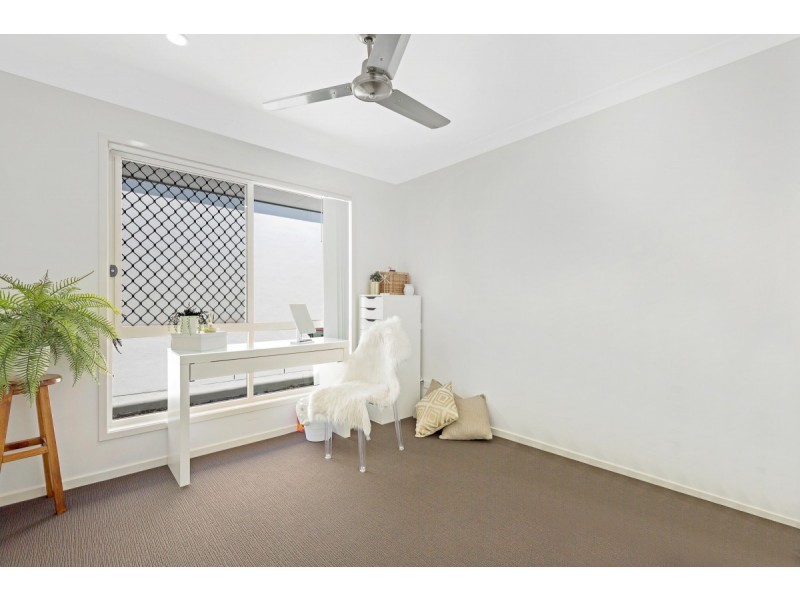 18 Seawater Street, Thornlands QLD 4164