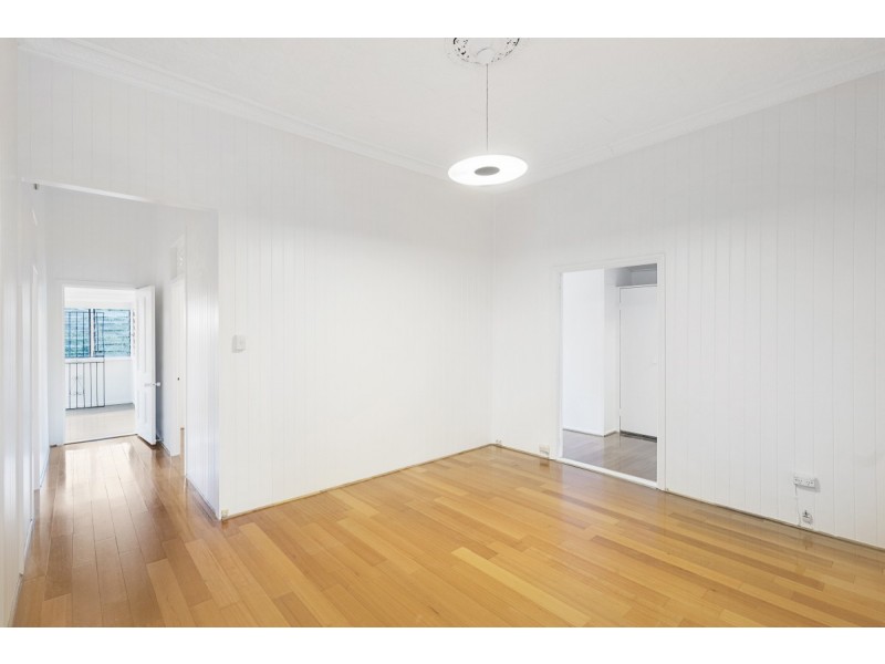 187 Carlton Terrace, Manly QLD 4179