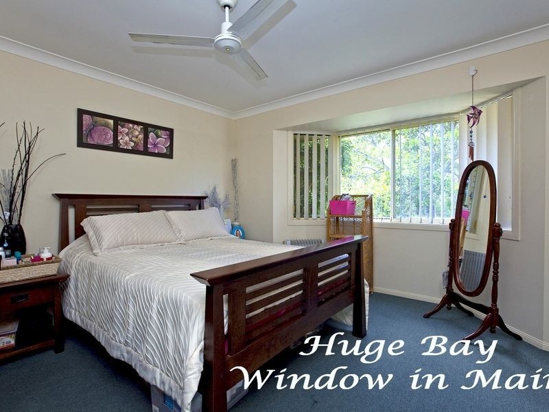 1/2 Walnut Court, Birkdale QLD 4159