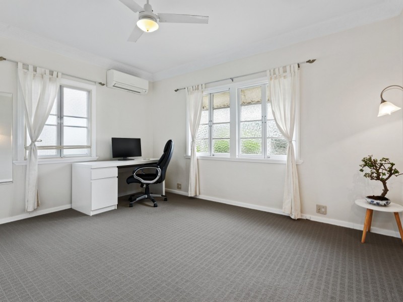 102 Dawson Road, Upper Mount Gravatt QLD 4122