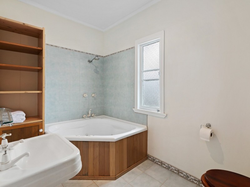 102 Dawson Road, Upper Mount Gravatt QLD 4122