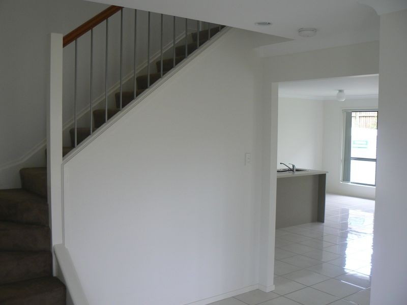 7 Lizard Place, Redland Bay QLD 4165