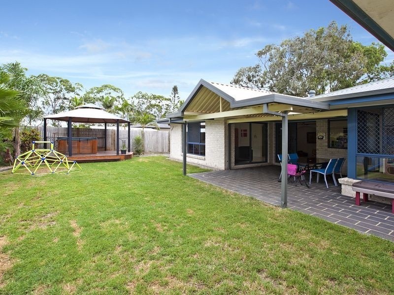 5 Schonrock Street, Wellington Point QLD 4160