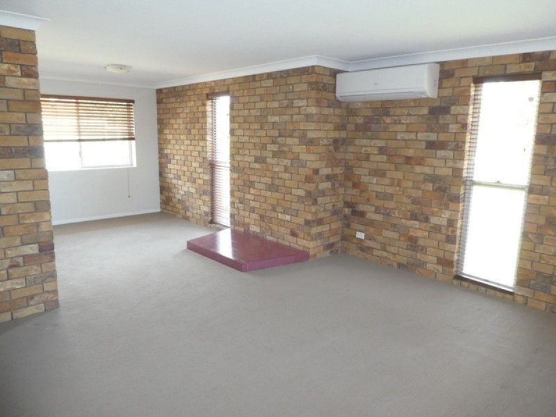 8 Gladdyr Street, Capalaba QLD 4157