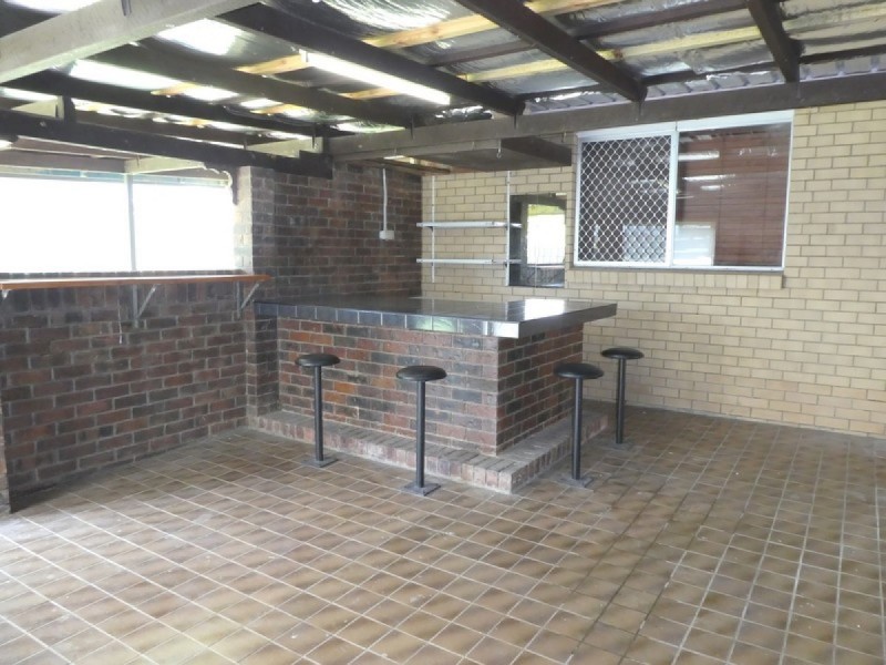 8 Gladdyr Street, Capalaba QLD 4157