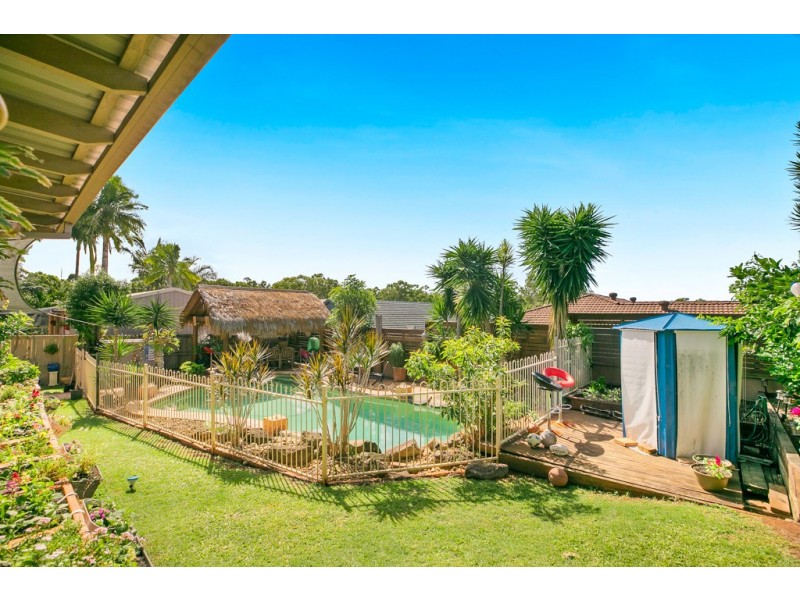 16 Spurs Drive, Wellington Point QLD 4160