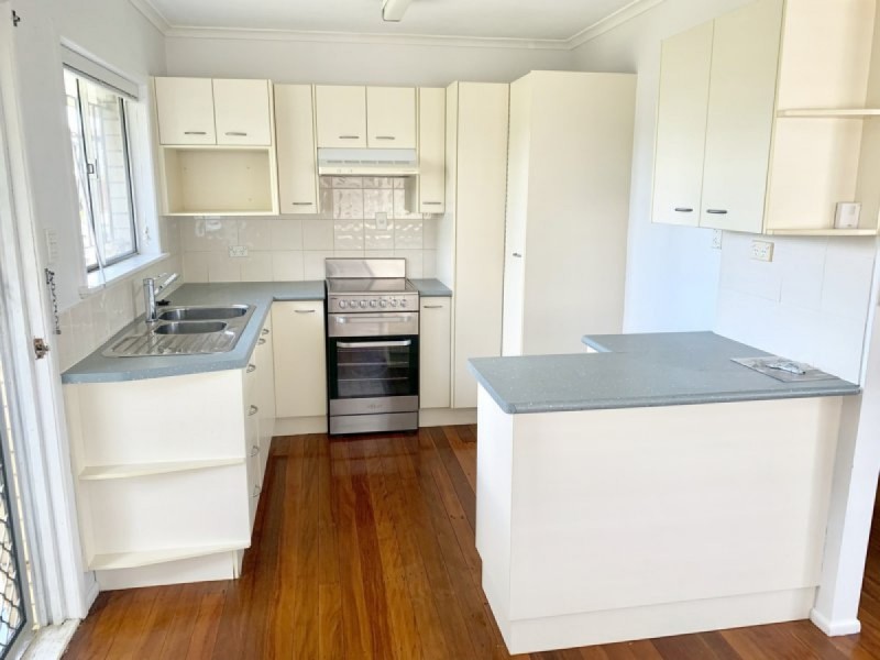 14 Christina Street, Wellington Point QLD 4160