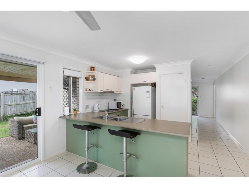 35 Lime Street, Redland Bay QLD 4165