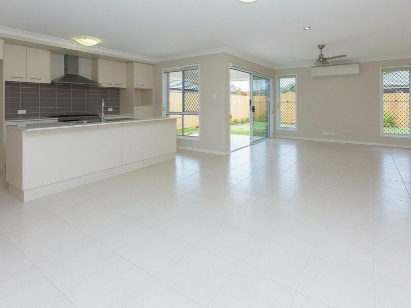 64 Carinyan Drive, Birkdale QLD 4159