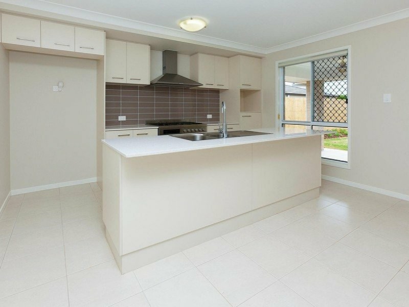 64 Carinyan Drive, Birkdale QLD 4159