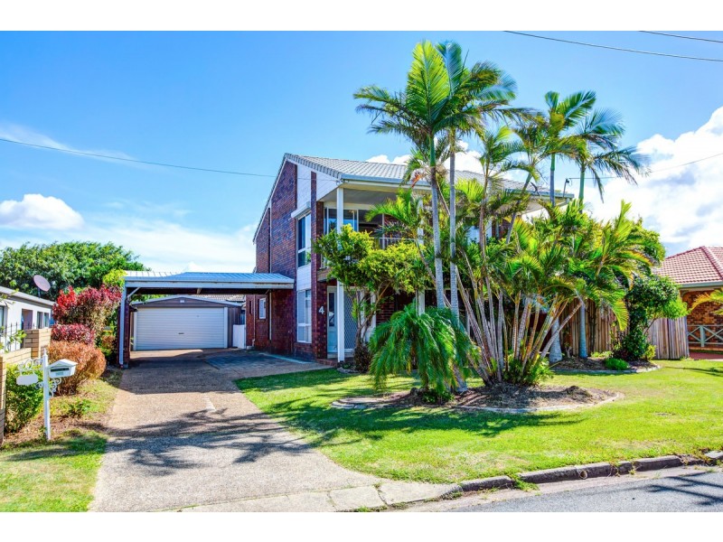 4 Beach Court, Victoria Point QLD 4165