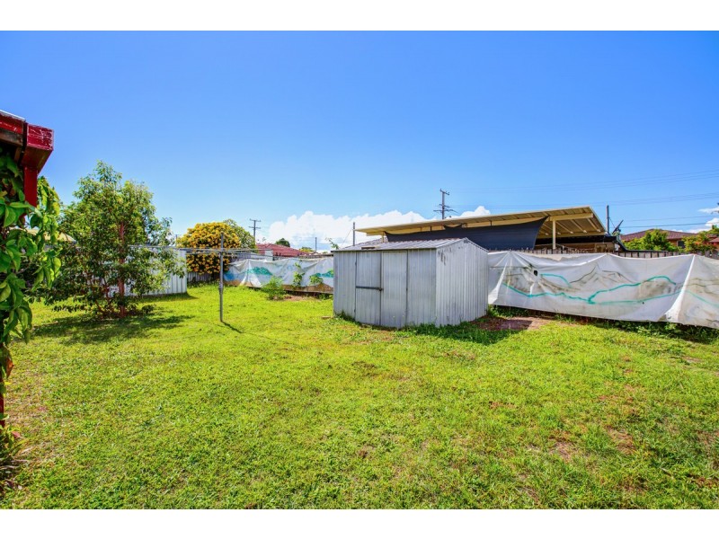 7 Sunbury Street, Birkdale QLD 4159