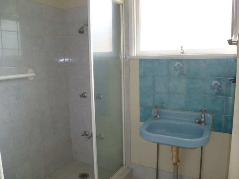 12 Station Street, Wellington Point QLD 4160